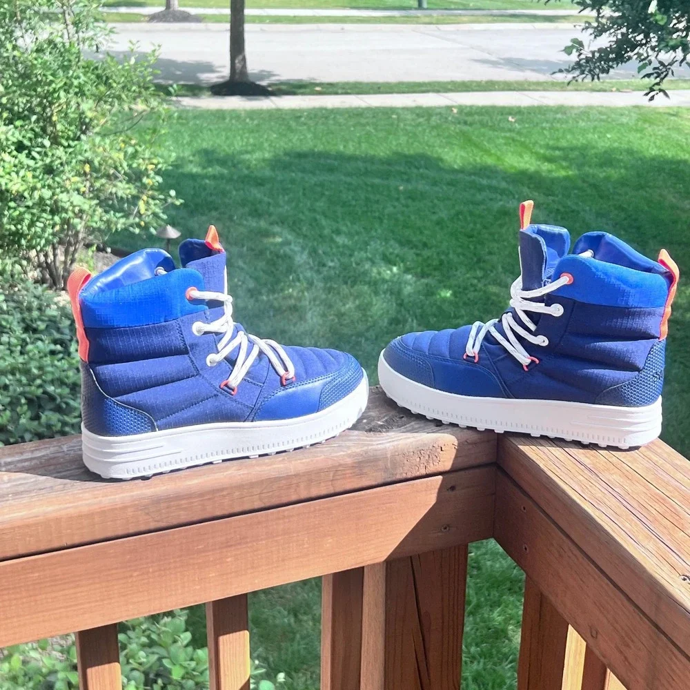 NWOT Swims Snow Runner‎ Boots Men's Size 7